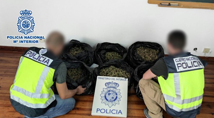 Nueva Persecución En Elda Con Dos Detenidos Por Transportar 13 Kilos De Marihuana Valle De Elda 2654