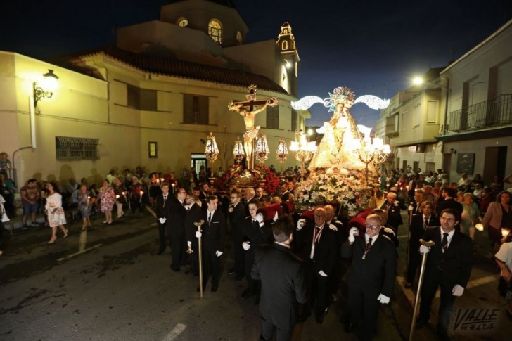 Una procesión para la historia - Valle de Elda