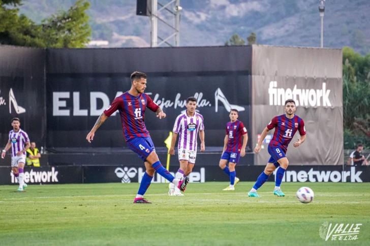 Gana dos entradas para el Eldense - Elche - Valle de Elda