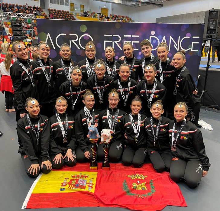 El Fit Dreams consigue seis medallas en el Europeo de Hungría - Valle ...